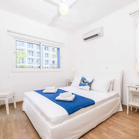 Atlantis Willa Protaras